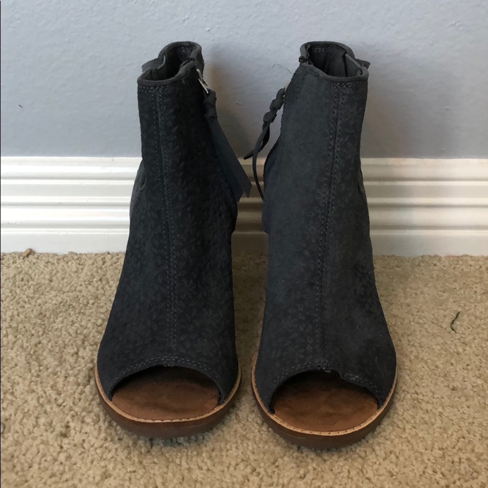 Grey-Blue Booties - Picture 3 of 7